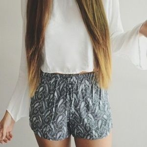 brandy melville parsley shorts